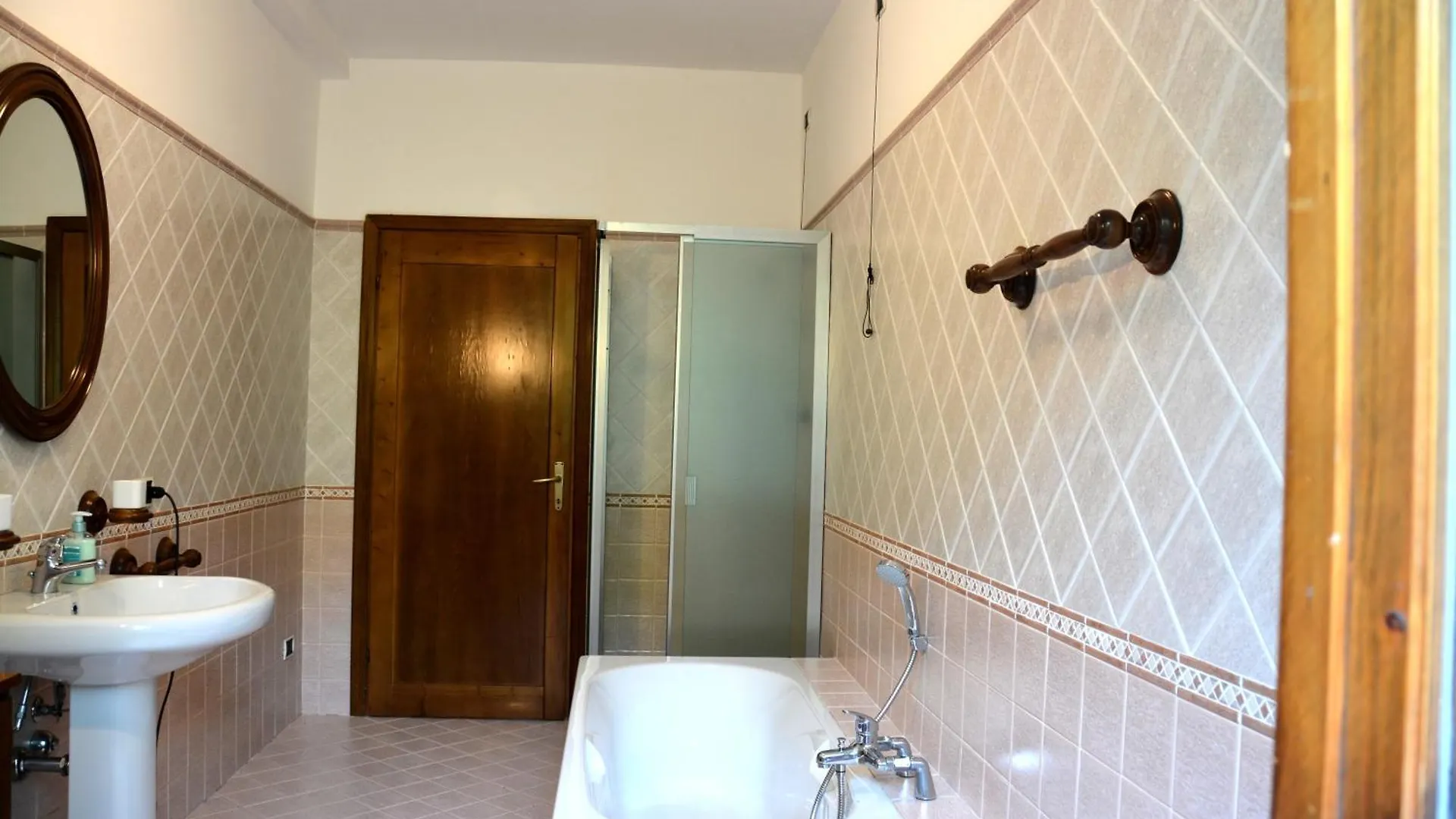 Villa Carla Affiliato Best-Incoming Cir-016235-Cni-00004 Viadanica Holiday home